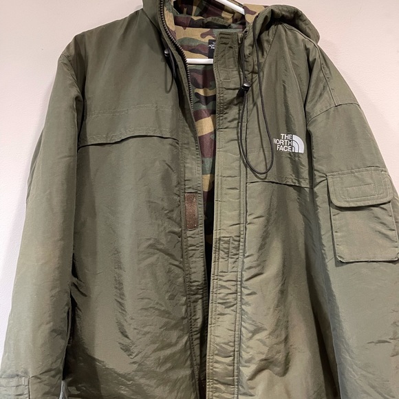 Northface Winter Jacket - Picture 3 of 5